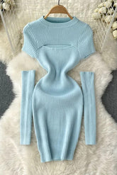 Set aus ausgehöhltem, kurzärmligem, gestricktem Minikleid mit Bündchen, zweiteilig